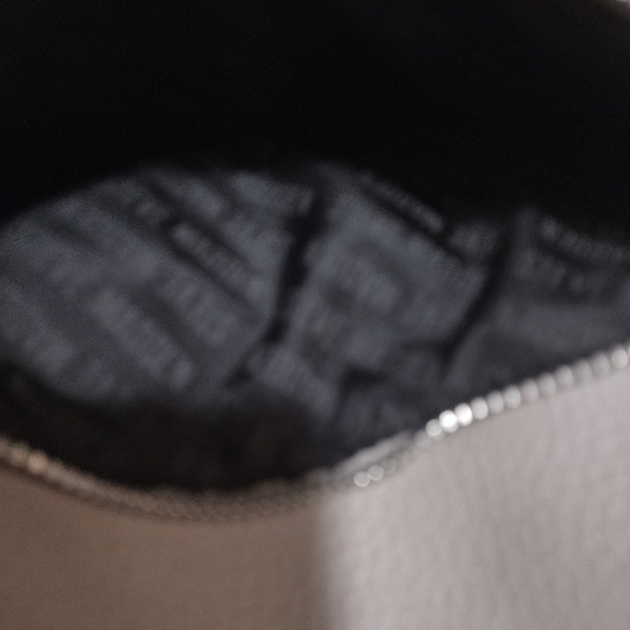 Purse - Picture 2 of 3